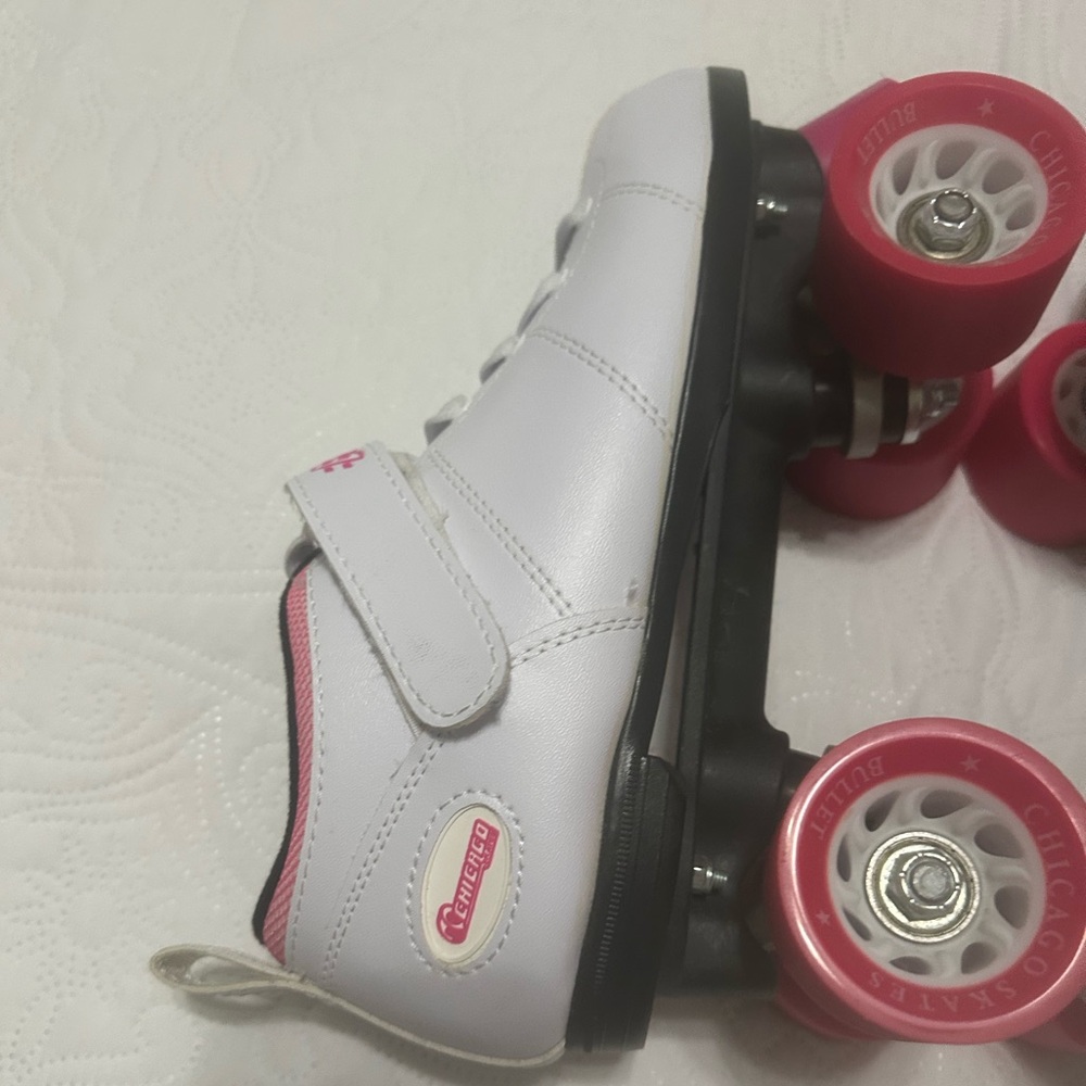 Chicago Bullet women’s Speed Roller Skate - White size 9 - Picture 11 of 11